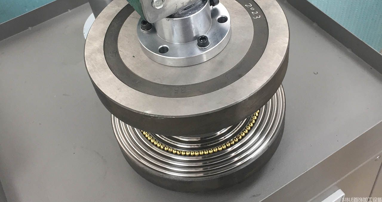 首饰加工设备有哪些?珠宝工厂常用设备解析(磨珠机详解)(图3) mozhuji1.jpg